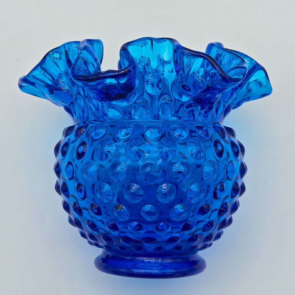 Vintage 1970s Fenton Hobnail Vase Ruffled Double Crimped Colonial Blue 4.25" - Picture 6 of 11